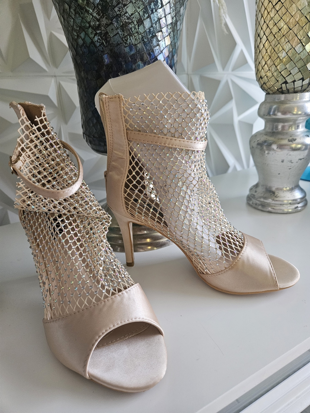 Elegant Metallic Mesh Peep-Toe Heels - Rose Gold